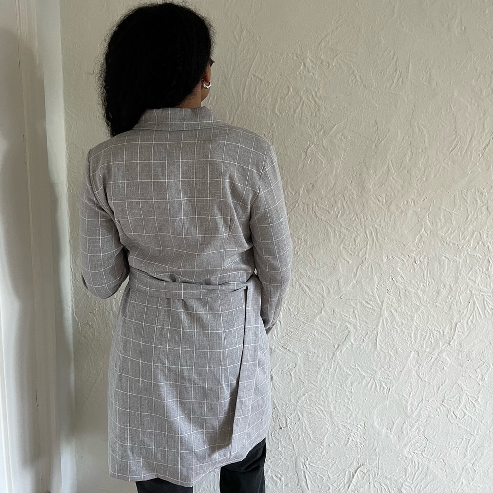 jacket - Picture 2 of 2